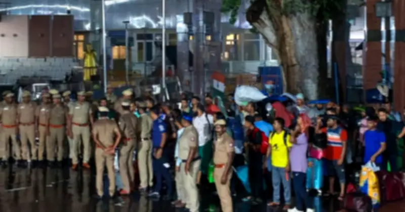 ভারতে জেল খাটা ৫০ বাংলাদেশি দেশে ফিরেছেন