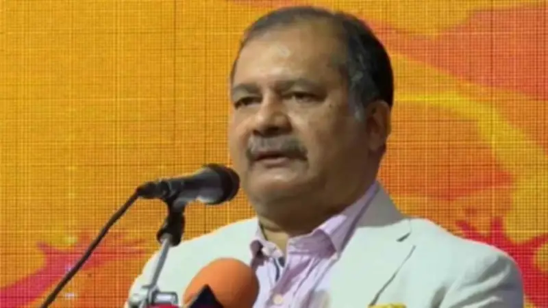 সংসদে তথ্যমন্ত্রী: অর্থ পাচার ও রাজস্ব ফাঁকি অর্থনীতিকে দুর্বল করেছে