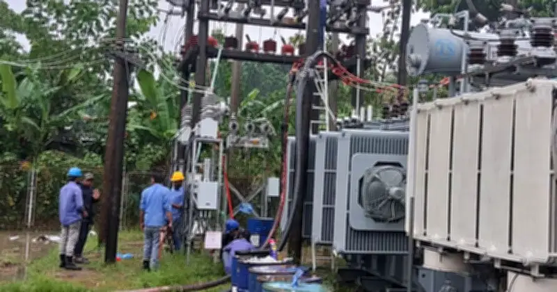 বরগুনায় পল্লী বিদ্যুতের সাবস্টেশনে আগুন, ৬৭ হাজার গ্রাহক বিদ্যুৎবিচ্ছিন্ন