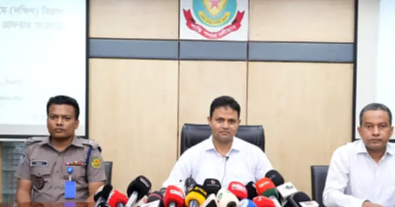 হানিট্র্যাপ চক্রের পাঁচ সদস্য গ্রেপ্তার, ভুক্তভোগীর কাছ থেকে ১ লাখ ১০ হাজার টাকা আদায়