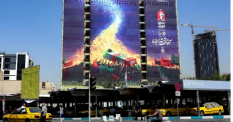 গালিবাফের ডাক: খামেনেয়ির জানাজায় ব্যাপক উপস্থিতির আহ্বান