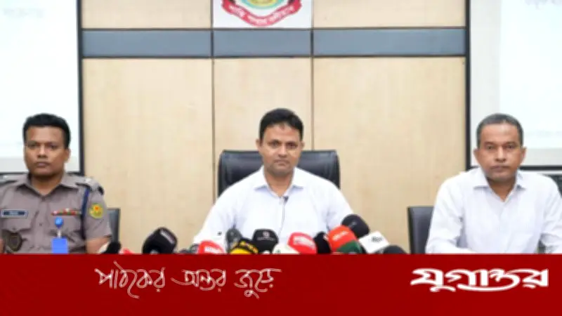হানিট্র্যাপে ফাঁসিয়ে ব্ল্যাকমেইল: দুই নারীসহ পাঁচ সদস্য গ্রেফতার