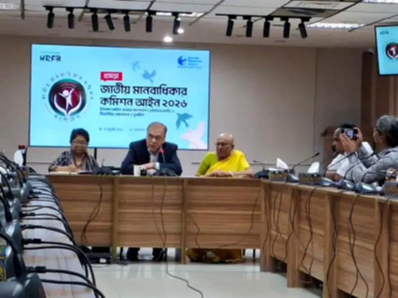 অকার্যকর মানবাধিকার কমিশন সরকারের জন্যই আত্মঘাতী হবে: টিআইবি