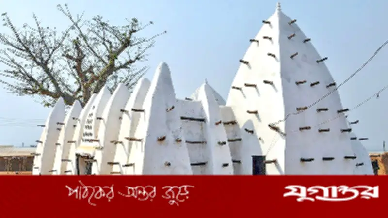লারাবাঙ্গা মসজিদ: পশ্চিম আফ্রিকার ‘মক্কা’ ও স্থাপত্যের বিস্ময়