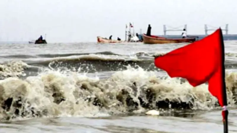 সাগরে লঘুচাপ, বন্দরে সতর্ক সংকেত; ডিএসসিসির ময়লা সংগ্রহ পদ্ধতি বদলাবে
