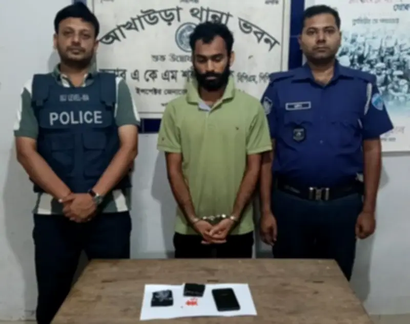 আখাউড়ায় ৪০০ ইয়াবা ট্যাবলেটসহ যুবক গ্রেফতার