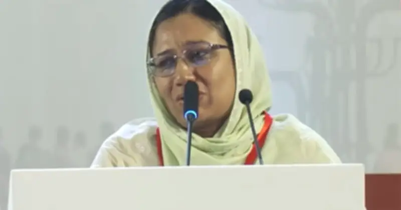 শহীদ জাহিদের মা: বিএনপি পাশে ছিল, অন্তর্বর্তী সরকার কিছুই করেনি