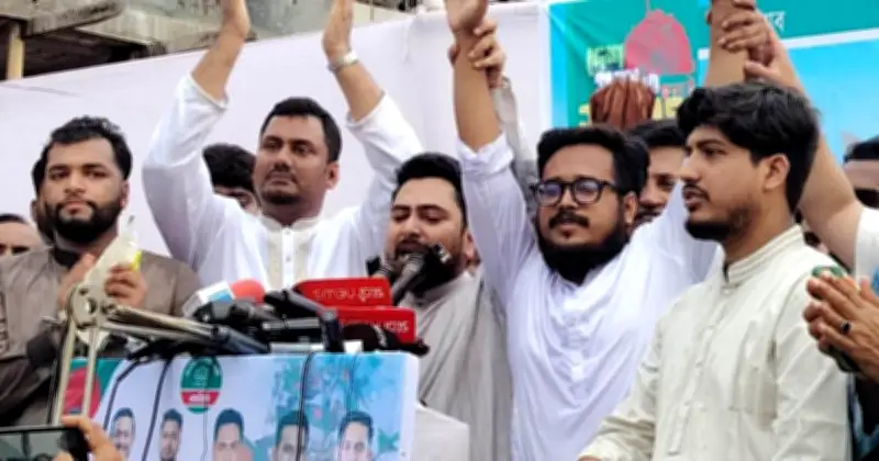 নাহিদ ইসলামের অভিযোগ: সরকার জনগণের সঙ্গে প্রতারণা করছে