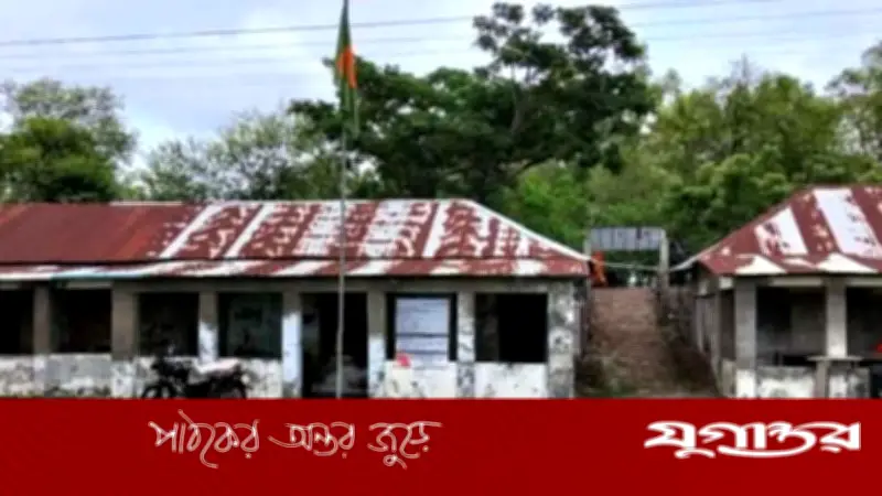 পাইকগাছায় নৈশপ্রহরীর ২০ ঘণ্টা ডিউটির অভিযোগ, ছুটিবিহীন ৩৬৫ দিন