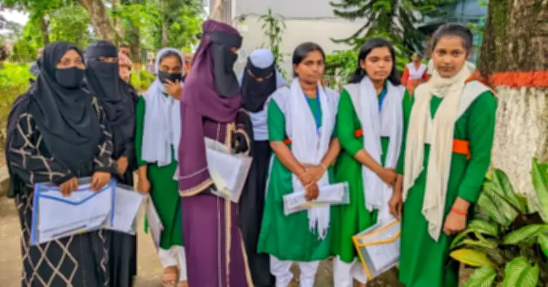 এইচএসসি পরীক্ষায় প্রবেশপত্র না পেয়ে বিপাকে ৯ শিক্ষার্থী