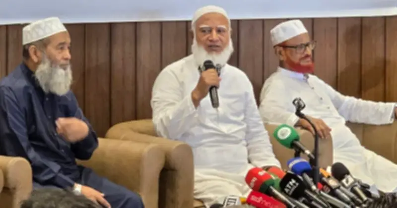 গণভোটের রায় অনুযায়ী সংস্কার না করায় রাজপথে বিরোধী দল: জামায়াত আমির