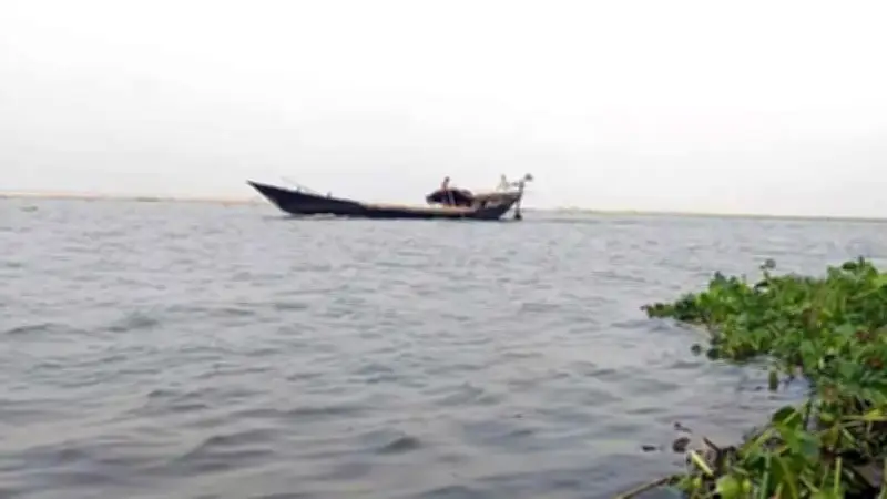 পদ্মার পানি বৃদ্ধির আভাস, ৯ অঞ্চলে বজ্রবৃষ্টির সতর্কতা