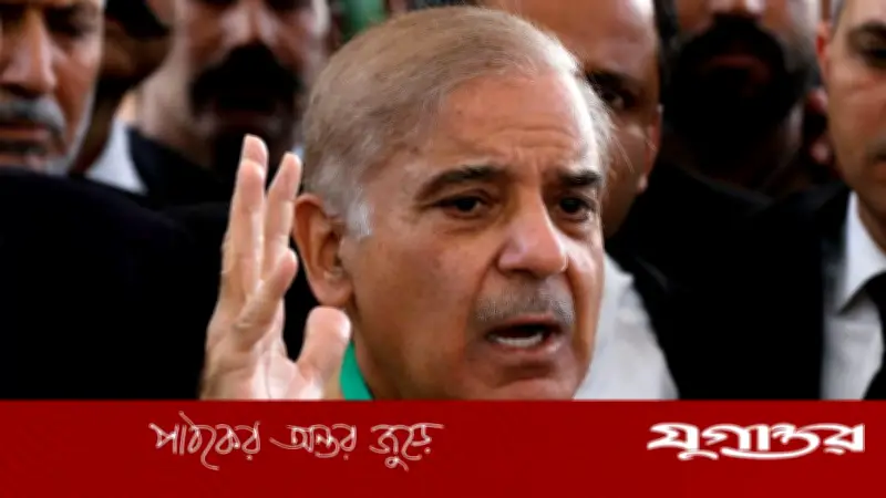 খামেনির জানাজায় যোগ দিতে ইরান যাচ্ছেন পাকিস্তানের প্রধানমন্ত্রী শাহবাজ শরিফ
