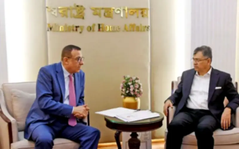 ফিলিস্তিনি শিক্ষার্থীদের জন্য অন অ্যারাইভাল ভিসা চাইলেন রাষ্ট্রদূত