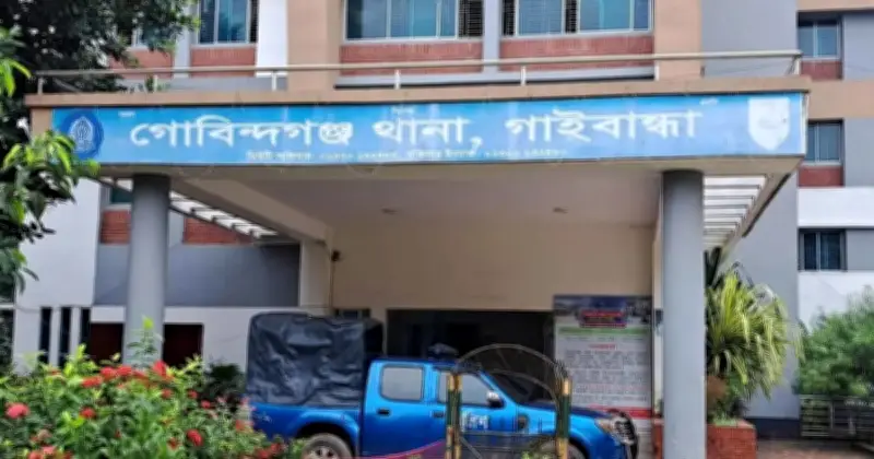 রিকশার হর্ণ বাজানো নিয়ে সংঘর্ষে যাত্রী নিহত, একজন আটক