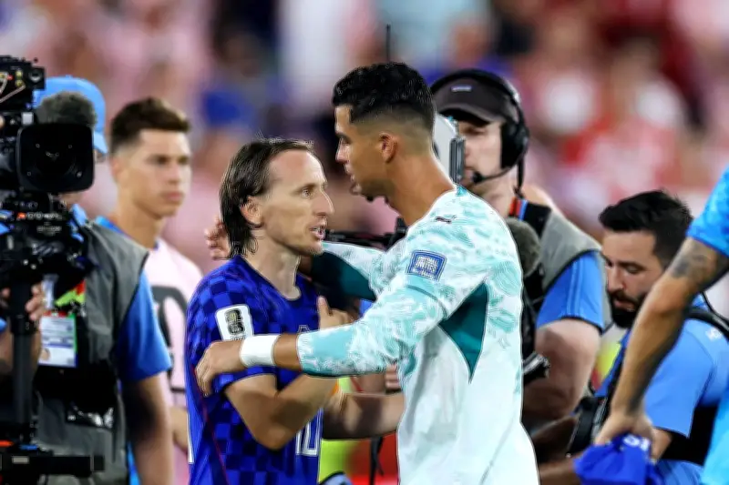 নাটকীয় ম্যাচে ক্রোয়েশিয়াকে হারিয়ে শেষ ষোলোয় পর্তুগাল