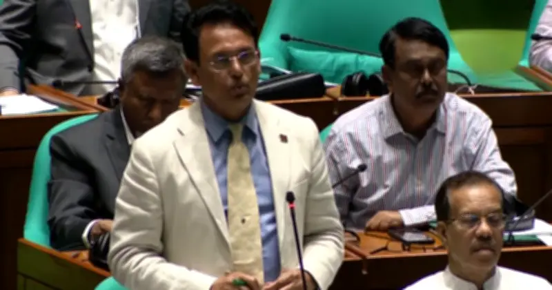 পাবলিক পরীক্ষায় ডিজিটাল কারসাজি ও প্রশ্নপত্র ফাঁসের শাস্তি পাঁচ বছর