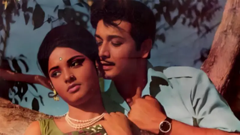 বিশ্বজিতের মেয়ে পল্লবী বললেন, রেখার চুম্বন দৃশ্য ছিল ভুল, সম্মতি নেওয়া উচিত ছিল