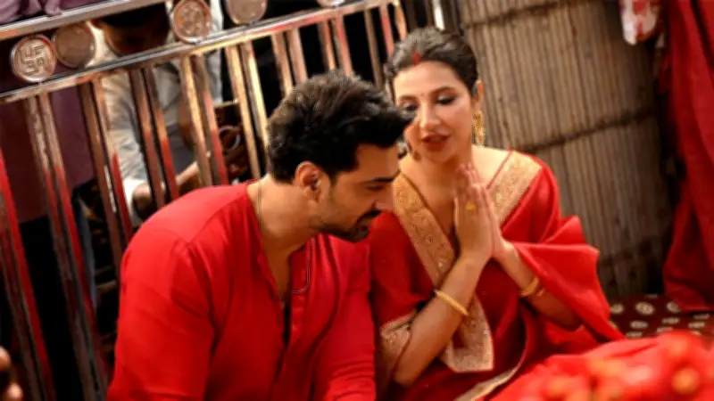 দেবকে নিয়ে শুভশ্রীর হৃদয়ছোঁয়া বার্তা, ড. ইউনূসসহ ৪ জনের বিরুদ্ধে মামলার আবেদন