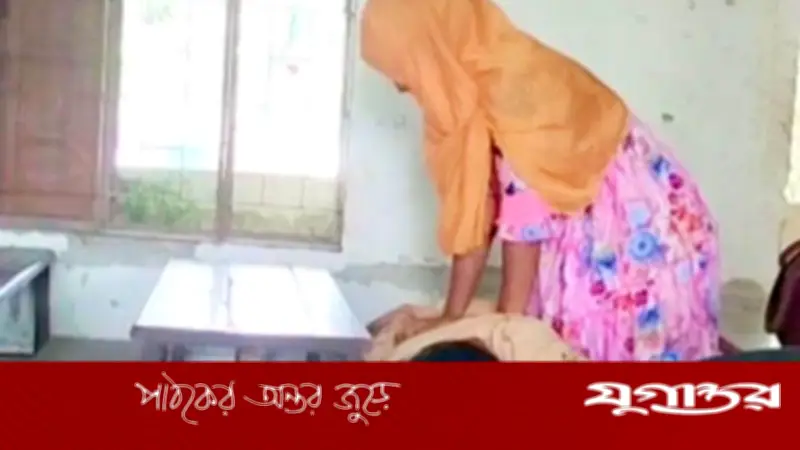 ডিমলায় শিক্ষার্থীকে দিয়ে শরীর ম্যাসাজ: ভিডিও ভাইরাল, শিক্ষিকা শোকজ