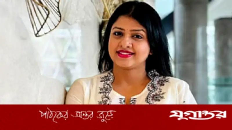চতুর্থ বিয়ের চার মাসেই মা হলেন অভিনেত্রী সুস্মিতা রায়