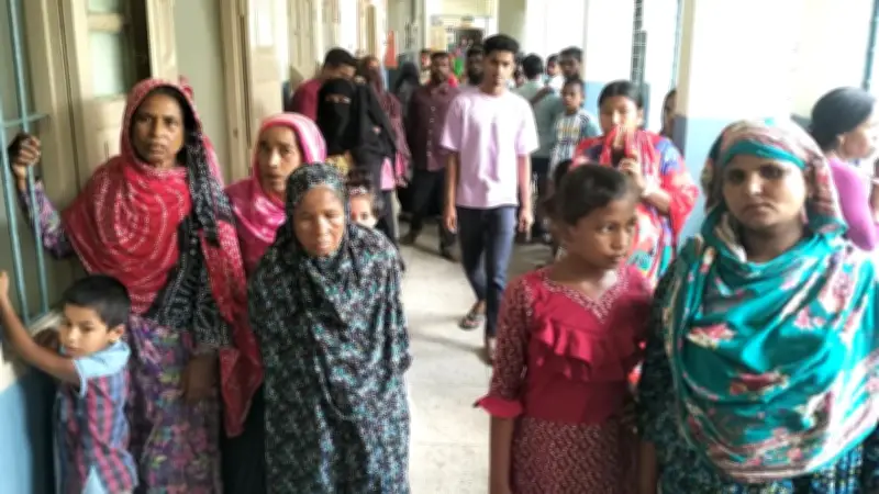 নীলফামারীতে বিদ্যুৎস্পৃষ্ট হয়ে দুই শ্রমিকের মৃত্যু