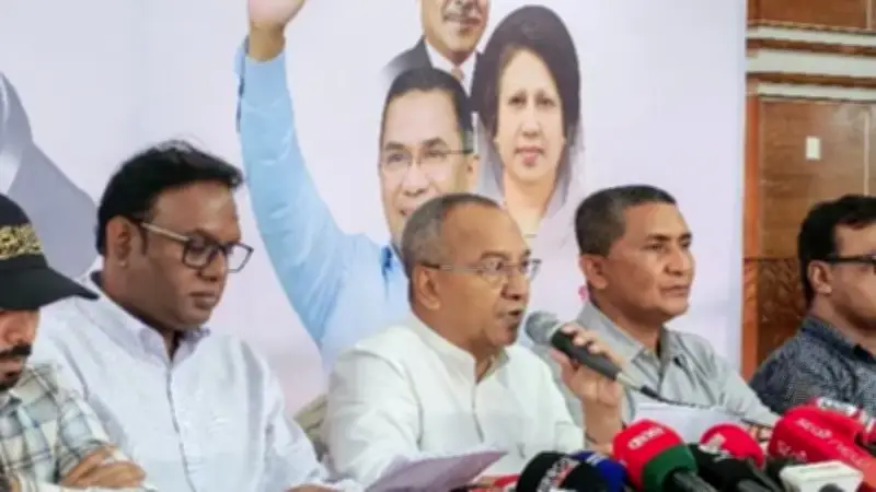 যুবদল থেকে ৩০০ নেতাকর্মী বহিষ্কার, শেয়ারবাজারে ১৭ দফা পরিকল্পনা