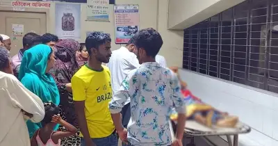 পঞ্চগড়ে মোটরসাইকেল দুর্ঘটনায় শিশু খুশি রানীর মৃত্যু