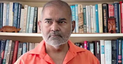এআই বিতর্ক পেরিয়ে কমনওয়েলথ শর্ট স্টোরি প্রাইজ জিতলেন জামির নাজির