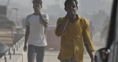 বায়ুদূষণে ঢাকা বিশ্বের চতুর্থ স্থানে, সকালে এয়ার কোয়ালিটি ইনডেক্স ১২৩
