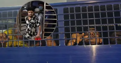 দলিল জালিয়াতি মামলায় ফরিদপুরের সাবেক সাব-রেজিস্ট্রার কারাগারে