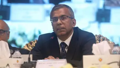 ইসলামী ব্যাংকগুলোকে সুশাসন বজায় রাখতে তদারকি বাড়ানোর নির্দেশ গভর্নরের