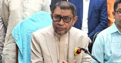 বেসরকারি হাসপাতালে বাধ্যতামূলক লেবার রুম স্থাপনের নির্দেশ স্বাস্থ্যমন্ত্রীর