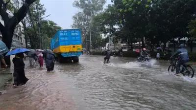 টানা বৃষ্টিতে চট্টগ্রামে ভয়াবহ জলাবদ্ধতা, টেকনাফ-সেন্ট মার্টিন নৌ চলাচল বন্ধ