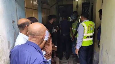 ময়মনসিংহে ভাড়া বাসা থেকে যুবকের গলাকাটা লাশ উদ্ধার, আটক ২