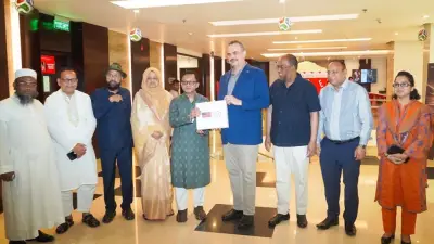 ছয় দিনে রেমিট্যান্স এলো ৮ হাজার ৫৪৩ কোটি টাকা, বাণিজ্যমন্ত্রীর সঙ্গে মার্কিন রাষ্ট্রদূতের সাক্ষাৎ