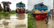 টানা বৃষ্টিতে রেললাইনে পানি জমে কক্সবাজারগামী ট্রেন ৭ ঘণ্টা আটকে, ৮০০ যাত্রী দুর্ভোগে