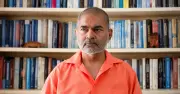 এআই বিতর্ক কাটিয়ে কমনওয়েলথ পুরস্কার জিতলেন জামির নাজির