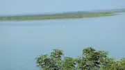 মিয়ানমারের বিমান হামলায় কেঁপে উঠল টেকনাফ সীমান্ত, আতঙ্কে লোকজন