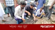 কুমিল্লায় সড়ক সংস্কারে অনিয়ম, নিজ অর্থায়নে ১০০ মিটার সড়ক বানাচ্ছেন ছাত্রদল নেতা