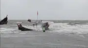 বরগুনায় উত্তাল সাগরে দুটি ট্রলার ডুবে ১৮ জেলে নিখোঁজ-উদ্ধার
